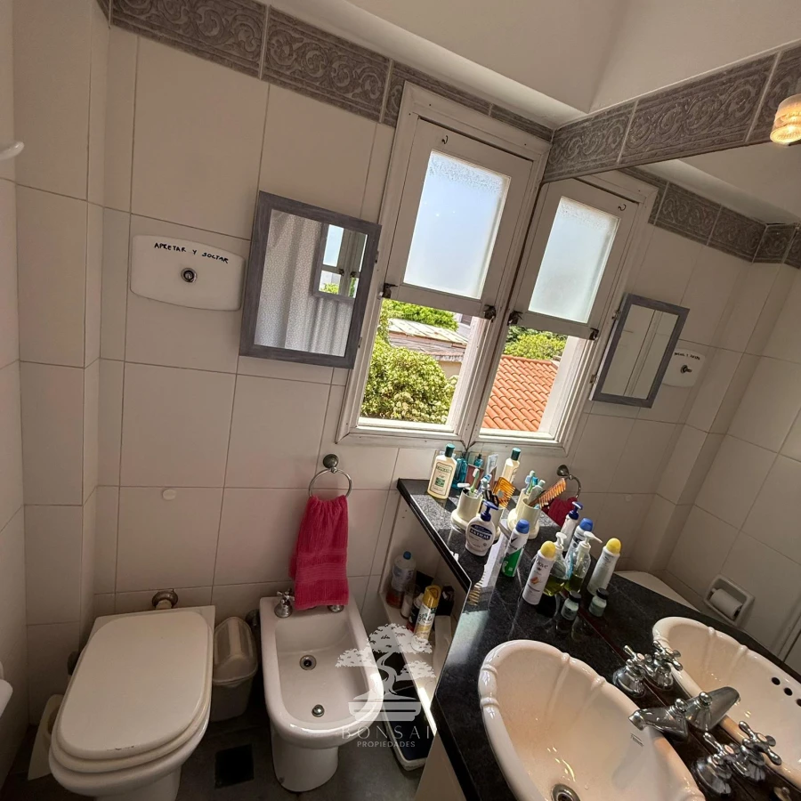 Casa ID.813 - Venta Casa 3 dormitorios + Apartamento Punta del Este C