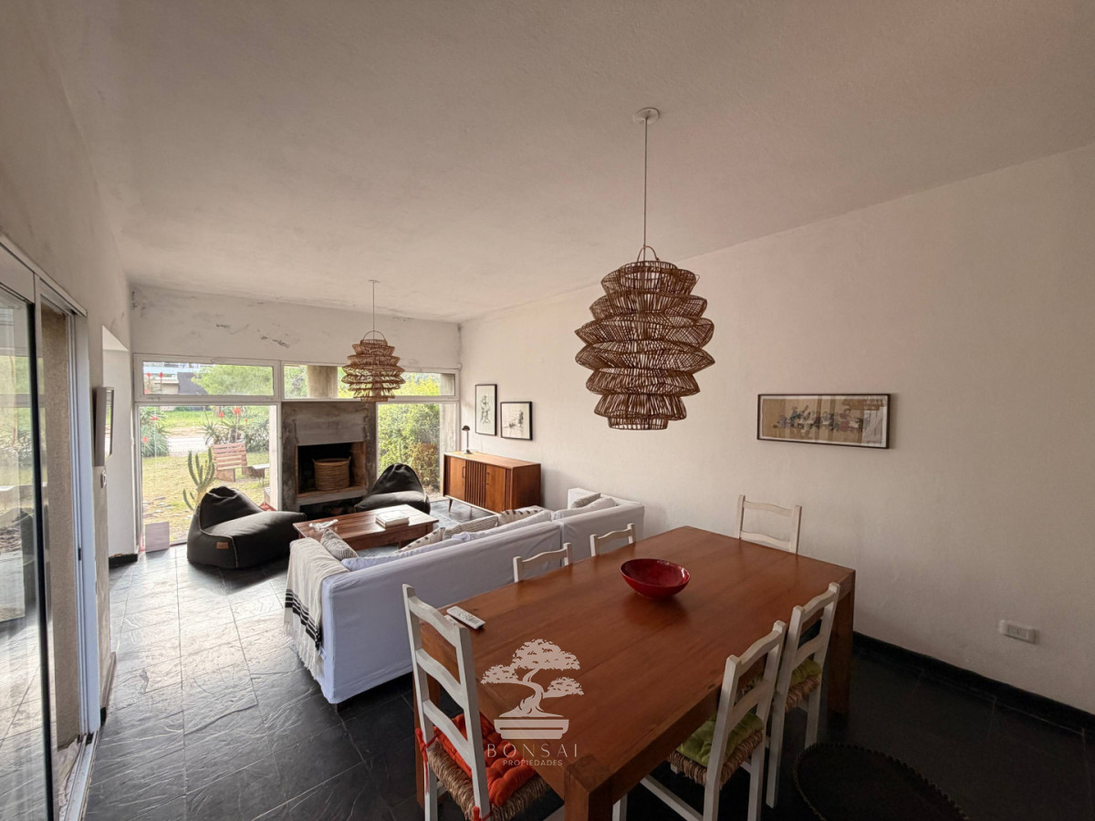 Casa ID.1147 - Casa en Venta en Manantiales - Punta del Este