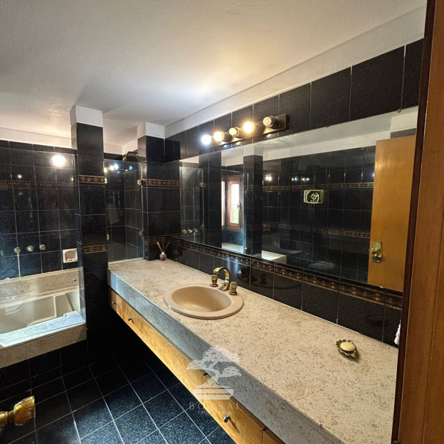 Casa ID.982 - Venta casa 5 Dormitorios  Punta Carretas Montevideo G