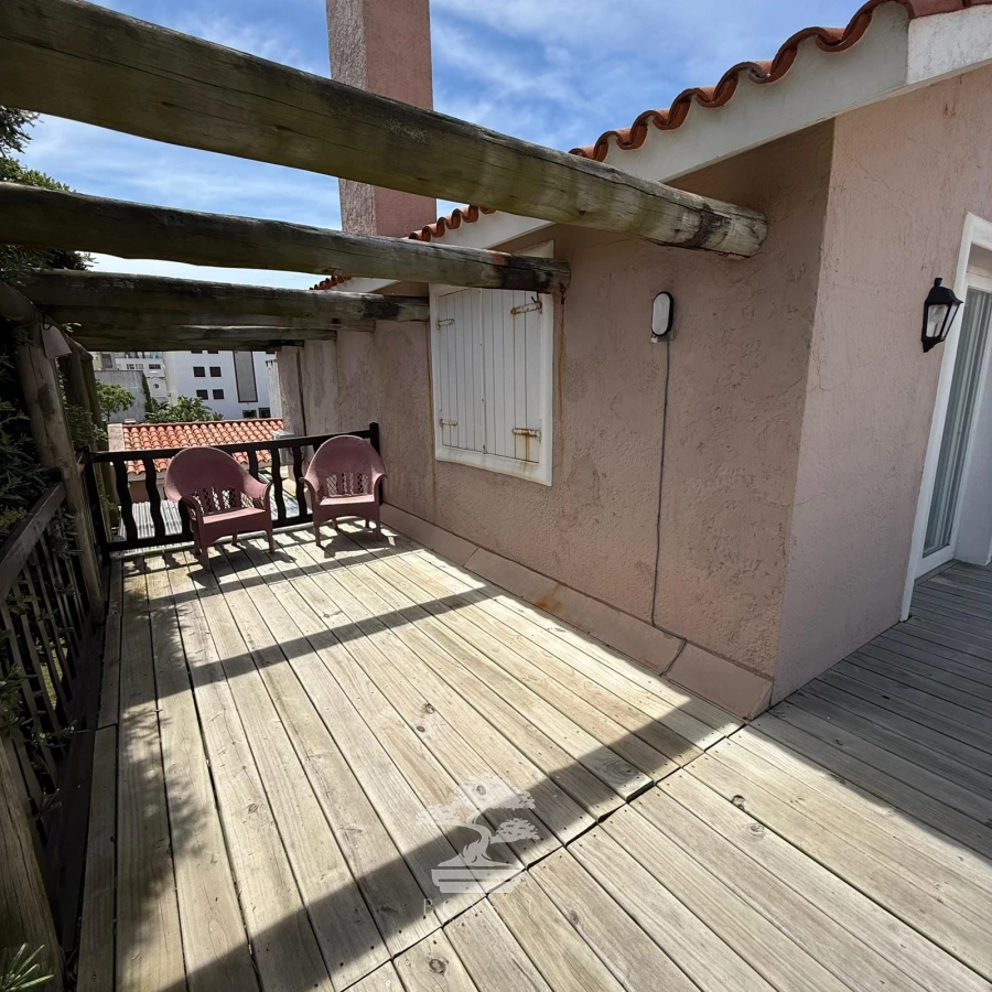 Casa ID.813 - Venta Casa 3 dormitorios + Apartamento Punta del Este C