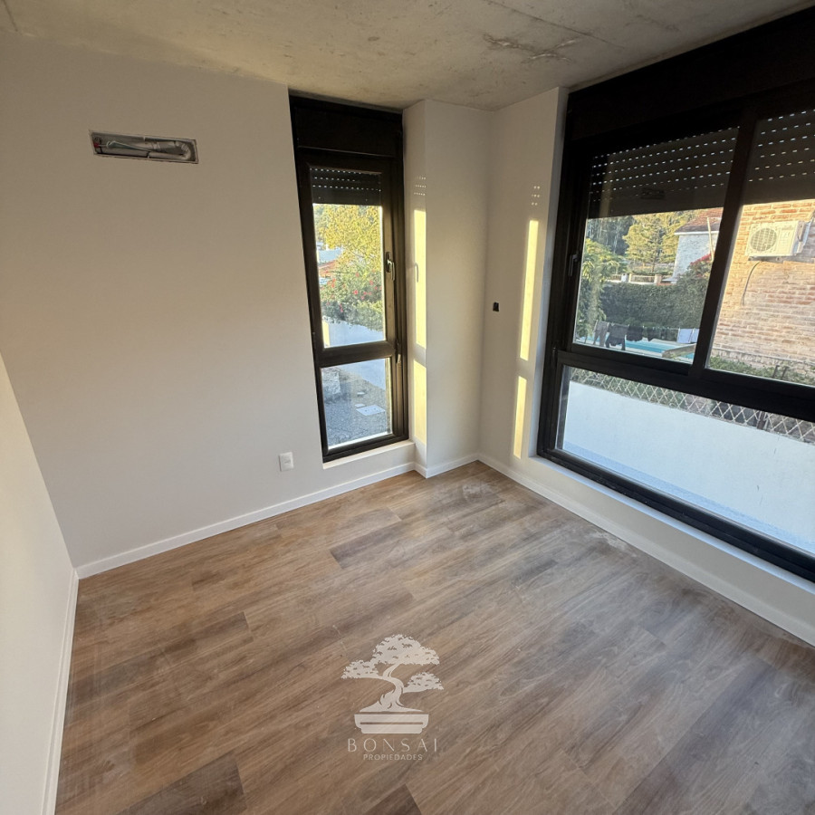 Casa ID.949 - Venta Casa 3 Dormitorios a Estrenar Barra de Carrasco F 