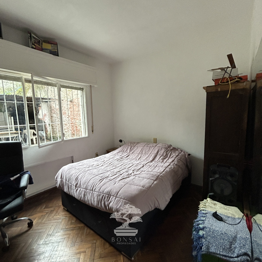 Casa ID.596 - Venta Casa PH de 4 Dormitorios con garage y parrillero Cordon Montevideo Lr