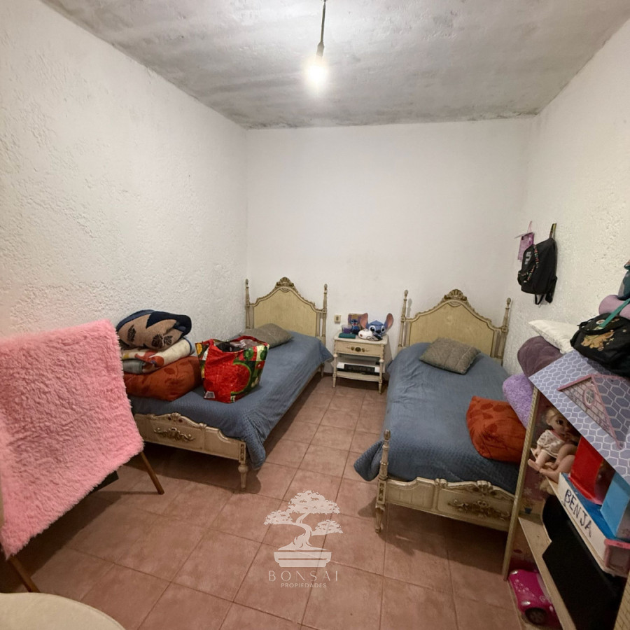 Casa ID.1037 - Venta Padrón Único con 2 casas Villa Española Montevideo C