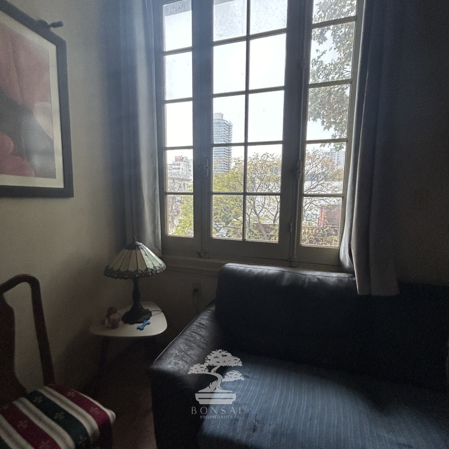 Casa ID.514 - Venta gran casa 6 Dormitorios a reciclar Cordon Montevideo lr