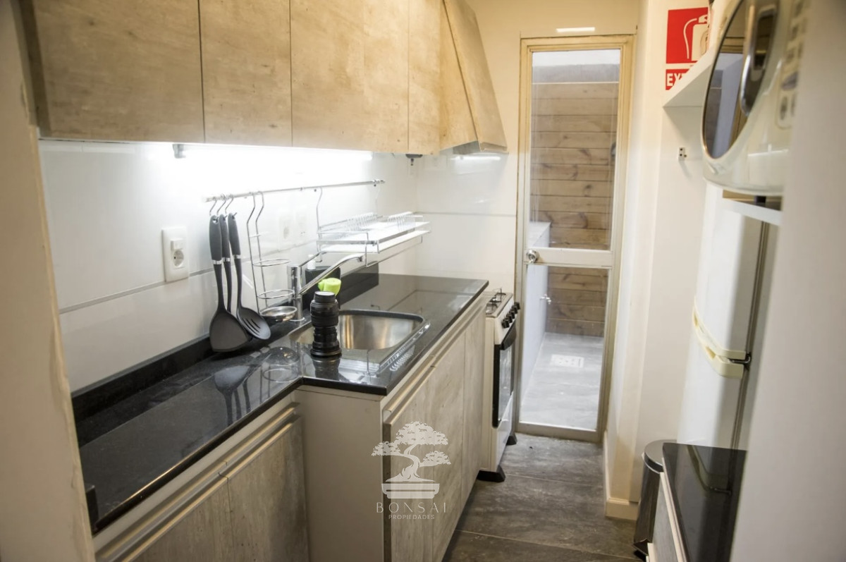 Casa ID.670 - Alquiler Apartamento  2 dormitorios Amoblado  pocitos Montevideo lr 