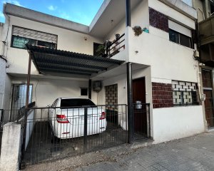 Venta Casa 3 Dormitorios 2 Baños Pocitos Montevideo V