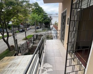 Venta Casa de altos 2 Dormitorios Malvin Montevideo V