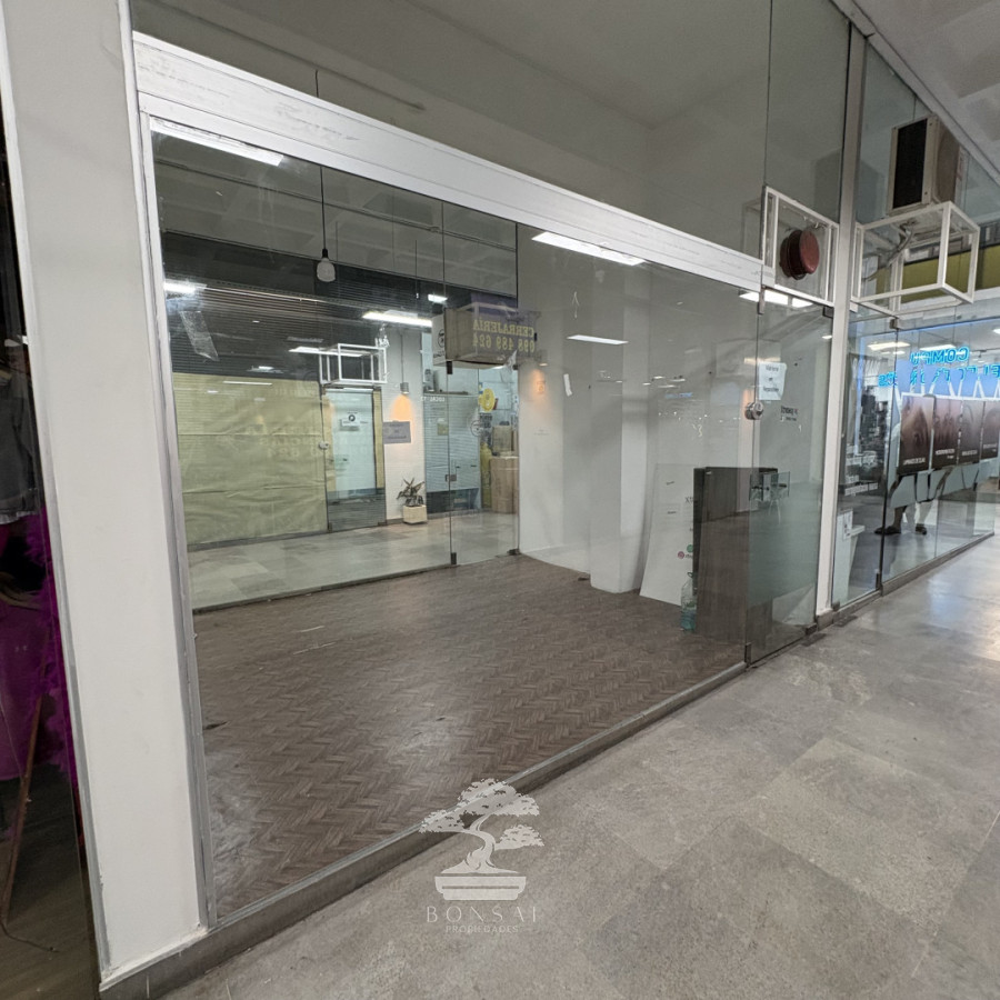 Local Comercial ID.866 - Alquiler Local Comercial Centro Montevideo Ev