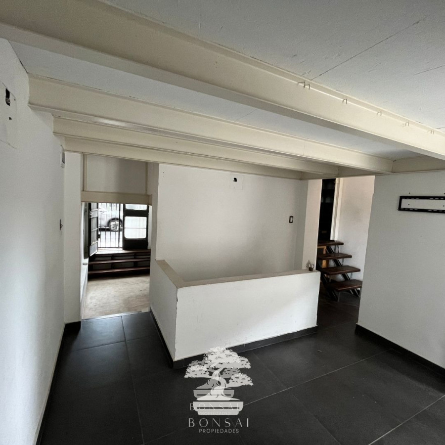 Local Comercial ID.197 - Local en Montevideo, Jacinto Vera