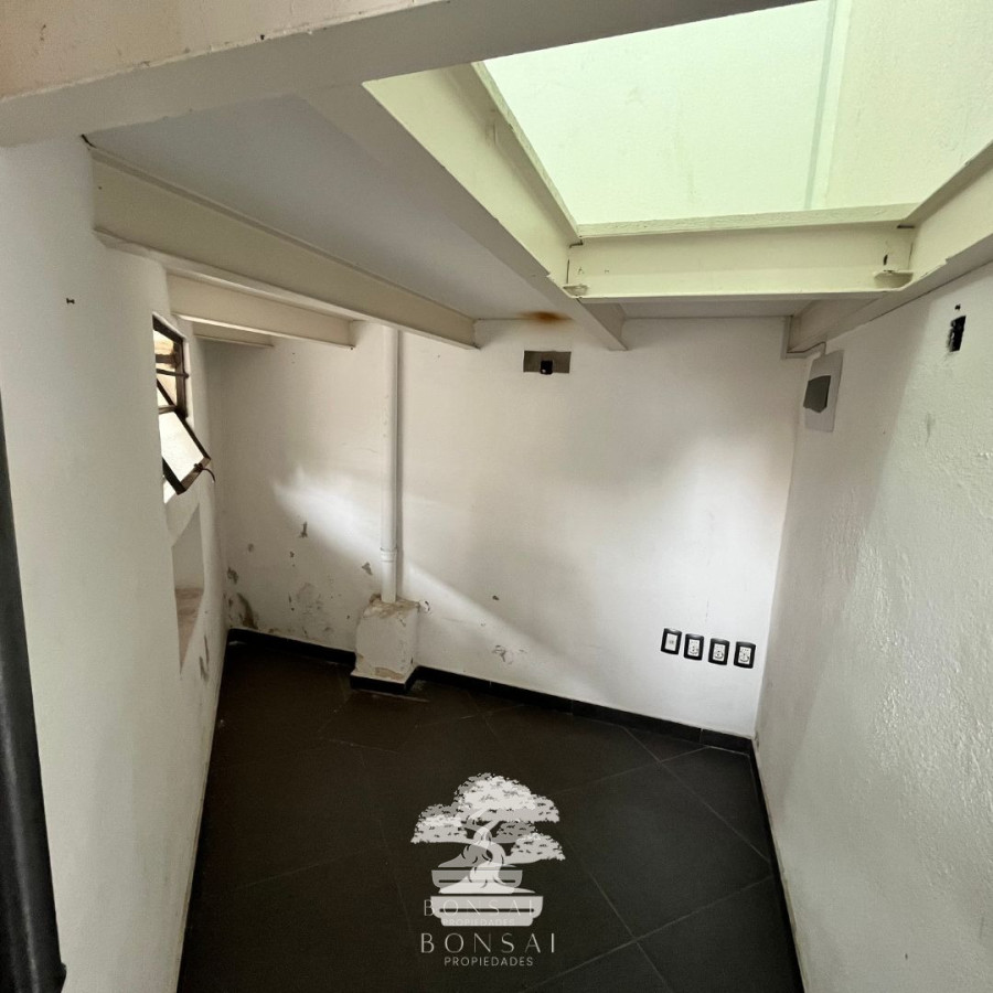 Local Comercial ID.197 - Local en Montevideo, Jacinto Vera