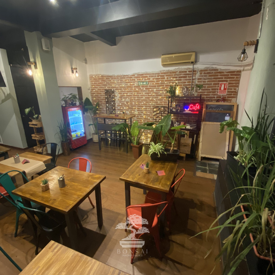 Local Comercial ID.546 - Venta De Llave Cafetería Totalmente Equipada Aguada Montevideo F 