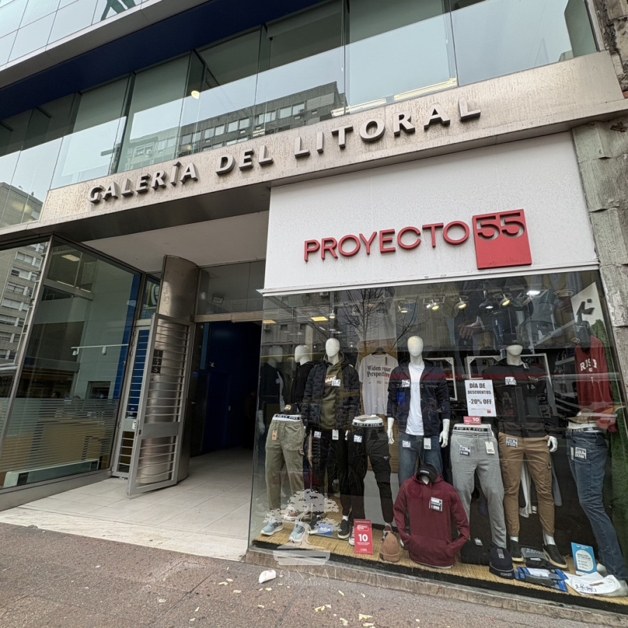 Local Comercial ID.1181 - Alquiler Local Comercial con GC Galería Centro Montevideo E 