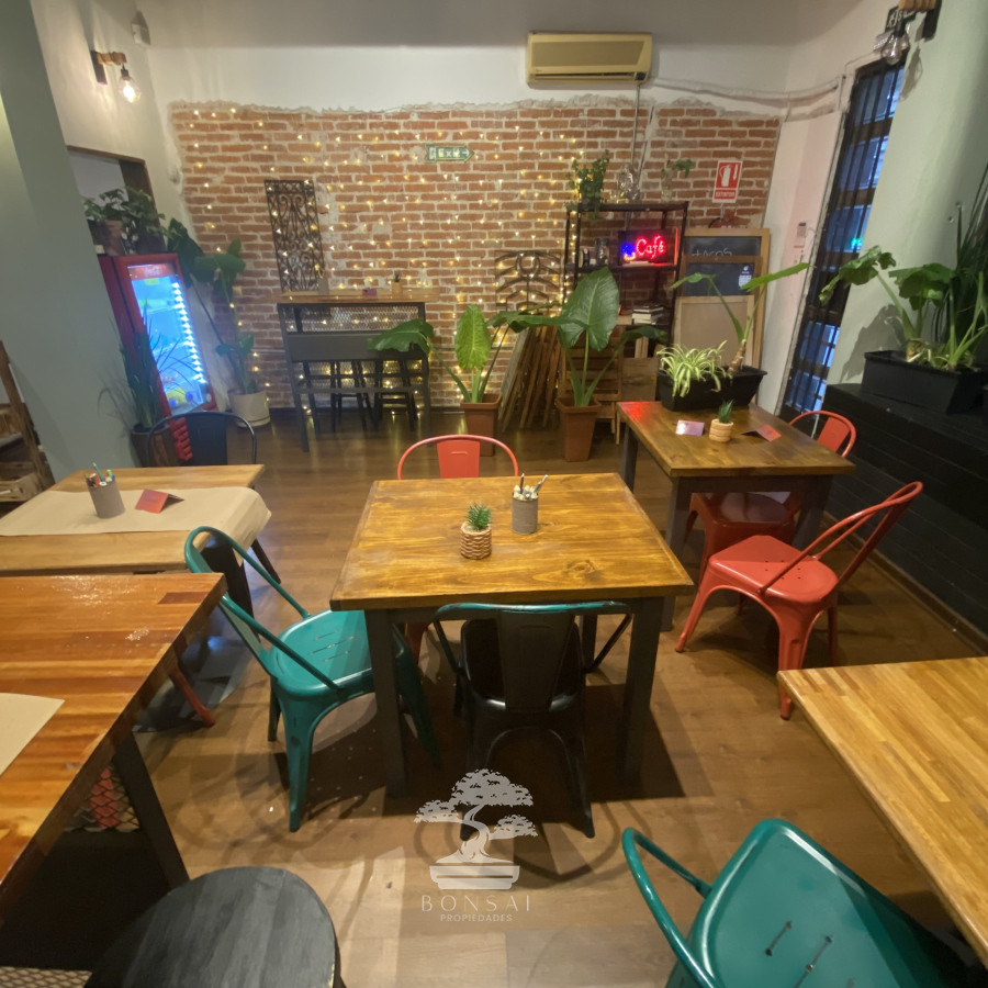 Local Comercial ID.546 - Venta De Llave Cafetería Totalmente Equipada Aguada Montevideo F 