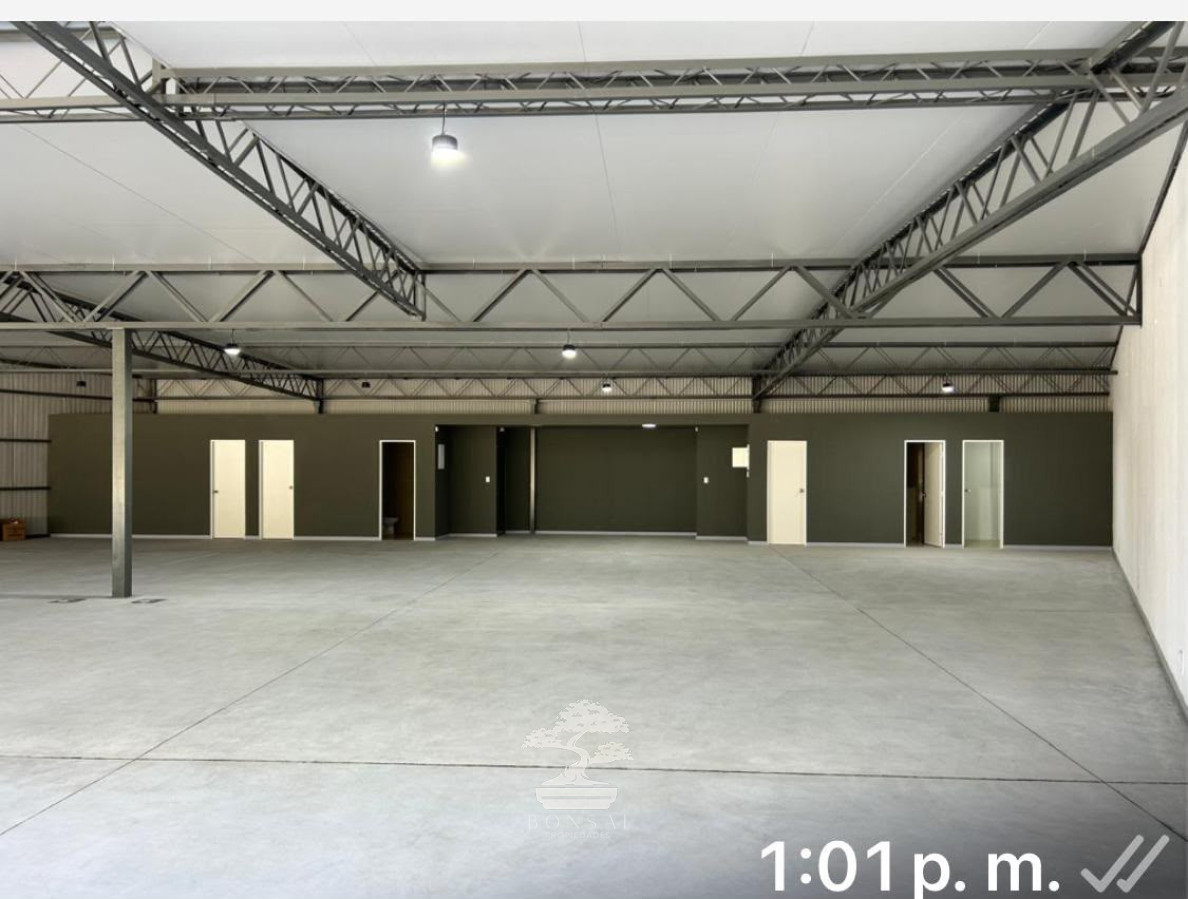 Local Comercial ID.1158 - Local Comercial en Alquiler en 4H - Maldonado