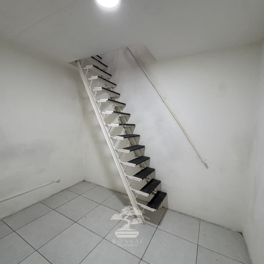 Local Comercial ID.907 - Alquiler Local Comercial Galería Centro Montevideo E