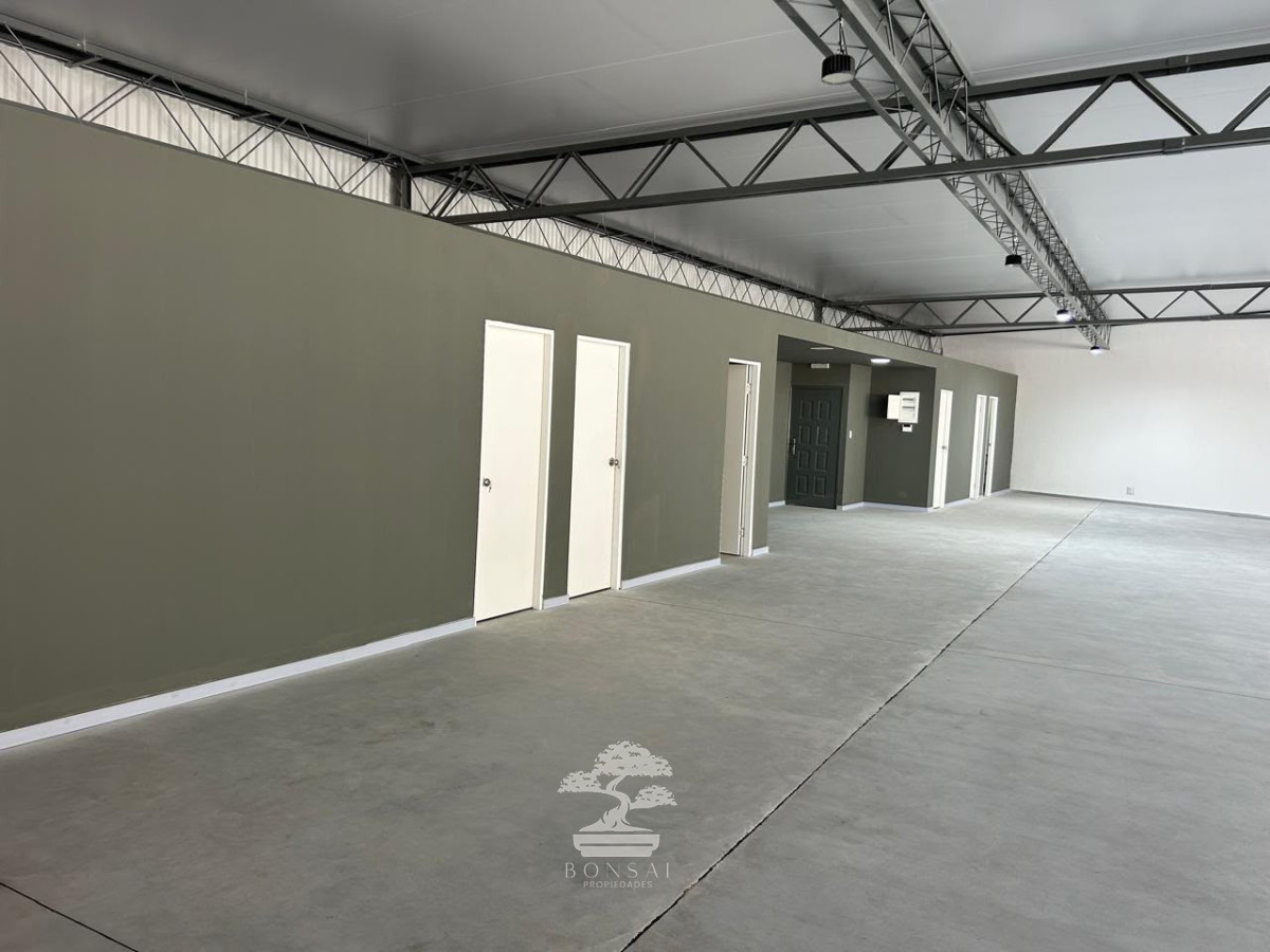 Local Comercial ID.1158 - Local Comercial en Alquiler en 4H - Maldonado