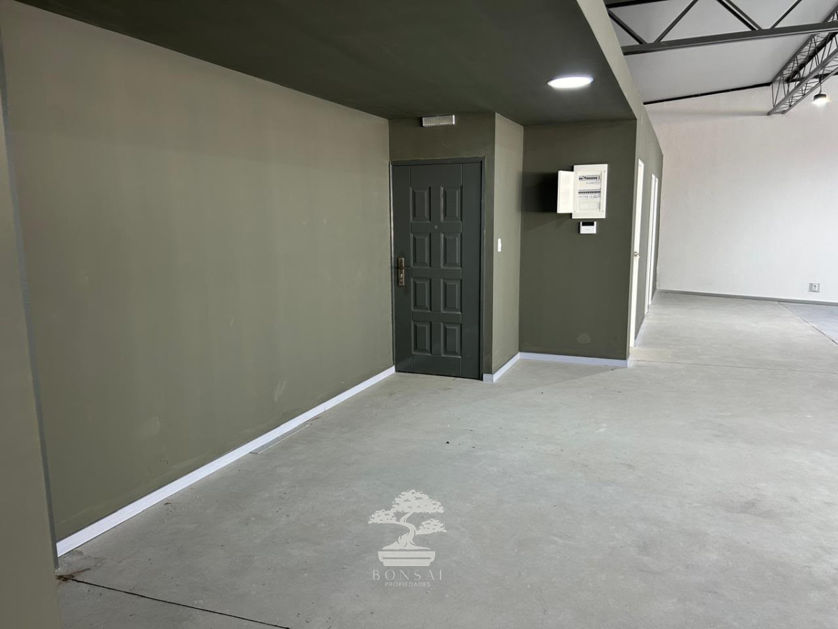 Local Comercial ID.1158 - Local Comercial en Alquiler en 4H - Maldonado