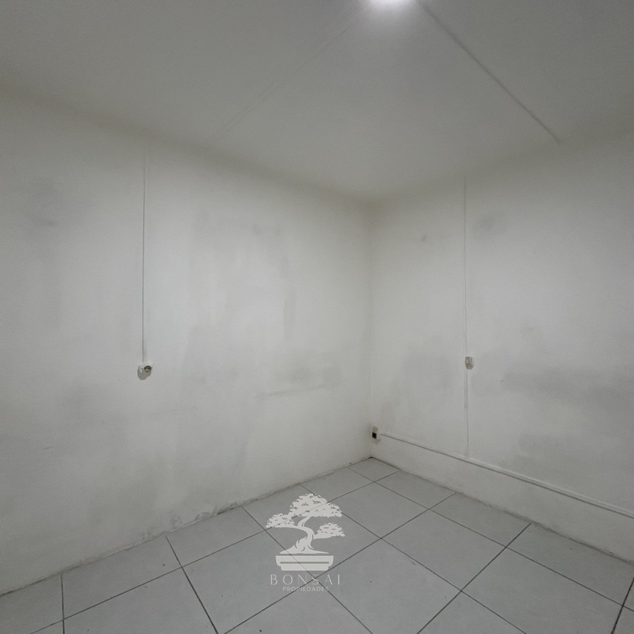 Local Comercial ID.865 - Alquiler Local Comercial Galería Centro Montevideo E