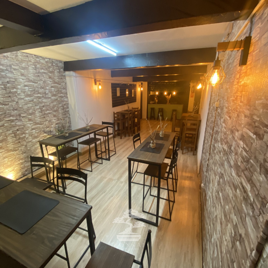 Local Comercial ID.546 - Venta De Llave Cafetería Totalmente Equipada Aguada Montevideo F 