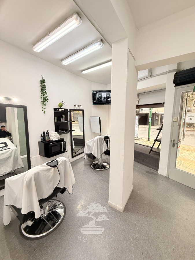 Local Comercial ID.1075 - Alquiler Local Comercial Cordon Montevideo F 