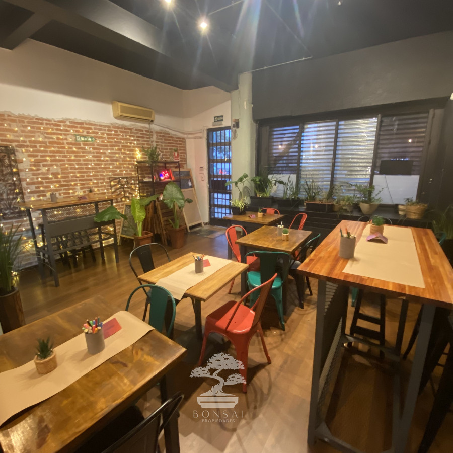 Local Comercial ID.546 - Venta De Llave Cafetería Totalmente Equipada Aguada Montevideo F 