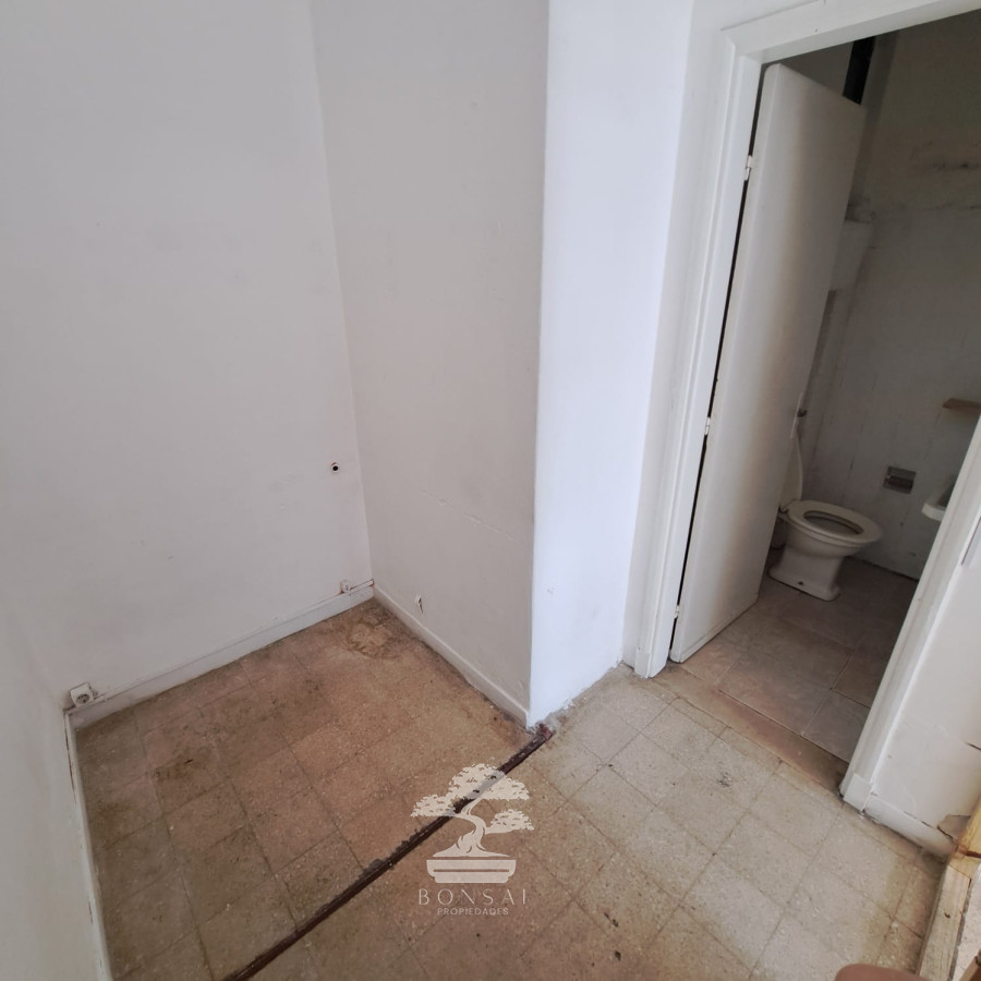 Local Comercial ID.282 - Alquiler Local Comercial Centro Montevideo B