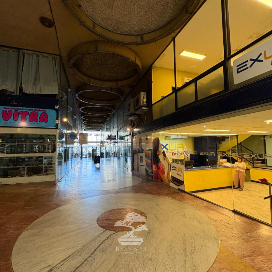 Local Comercial ID.906 - Alquiler Local Comercial Galería Centro Montevideo E
