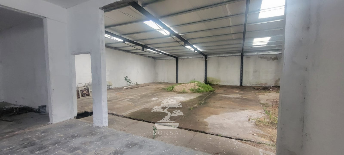 Local Comercial ID.1026 - Alquiler Local Comercial Ituzaingó Montevideo E