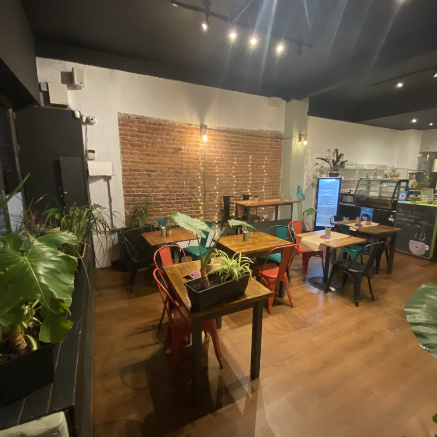 Venta De Llave Cafetería Totalmente Equipada Aguada Montevideo F 