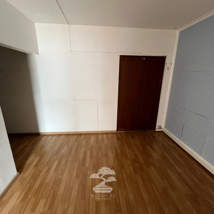 Oficina ID.895 - Alquiler Oficina o Consultorio Centro Montevideo N