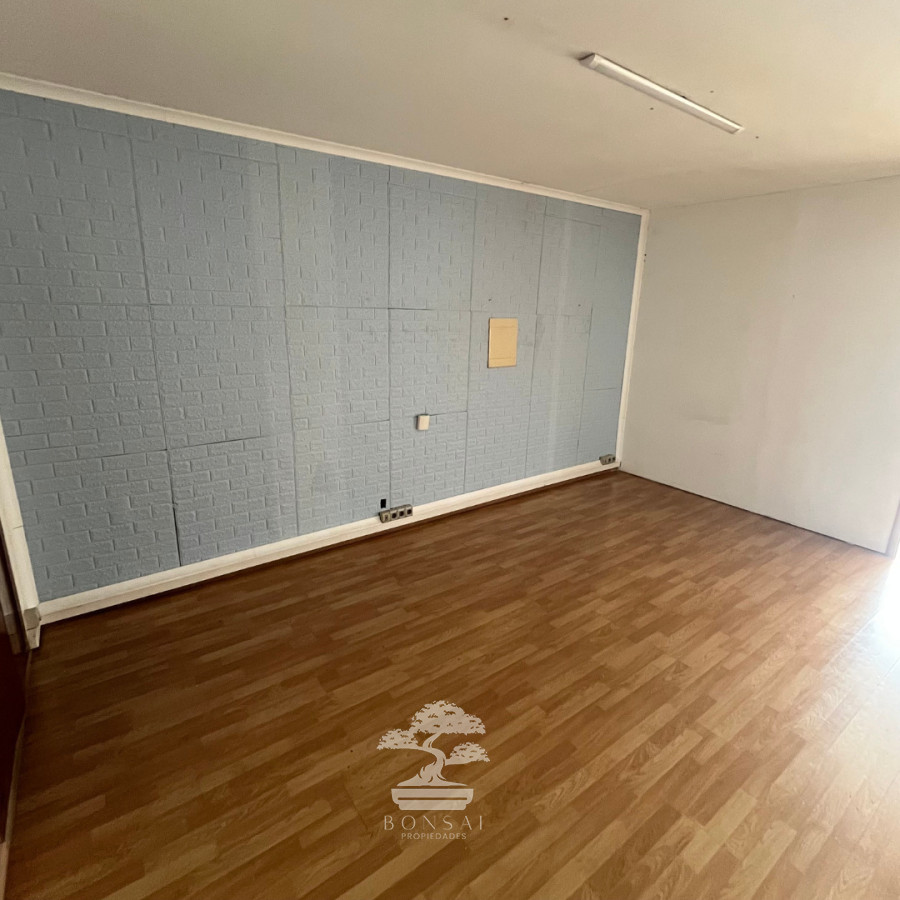 Oficina ID.895 - Alquiler Oficina o Consultorio Centro Montevideo N