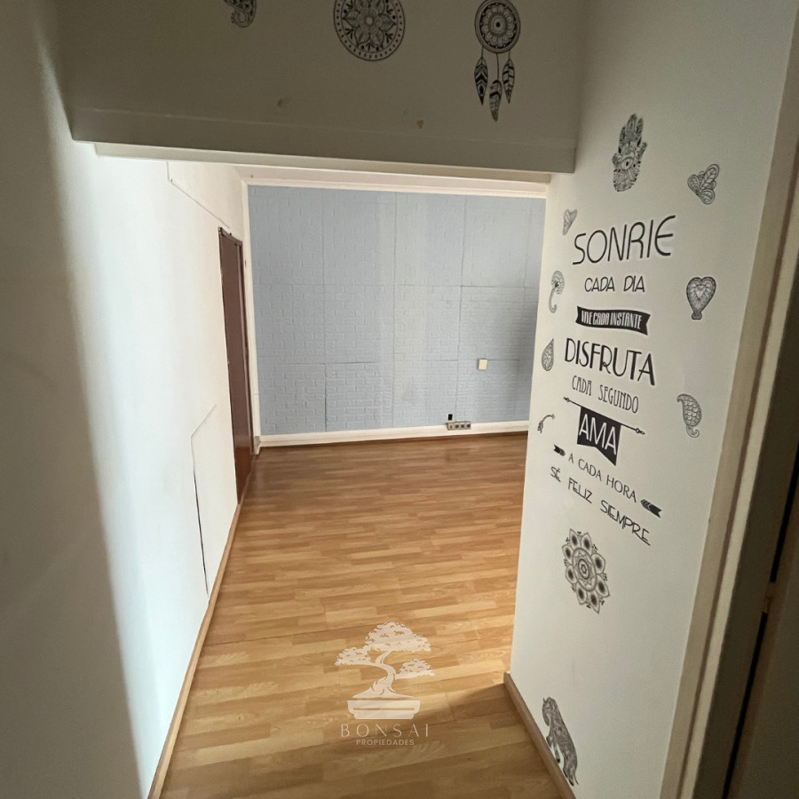 Oficina ID.895 - Alquiler Oficina o Consultorio Centro Montevideo N