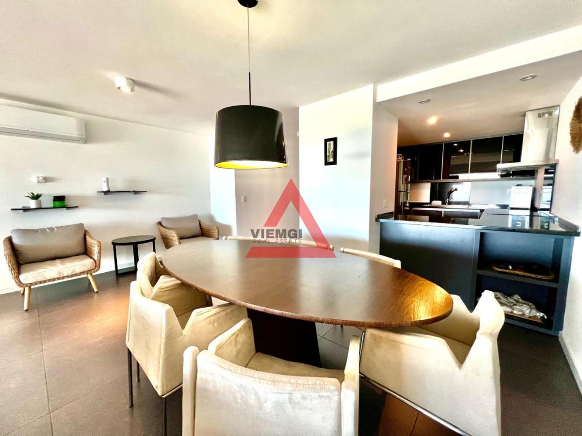 Apartamento ID.252 - Apartamento 3 dormitorios Frente al Mar ,  Península, Punta del Este