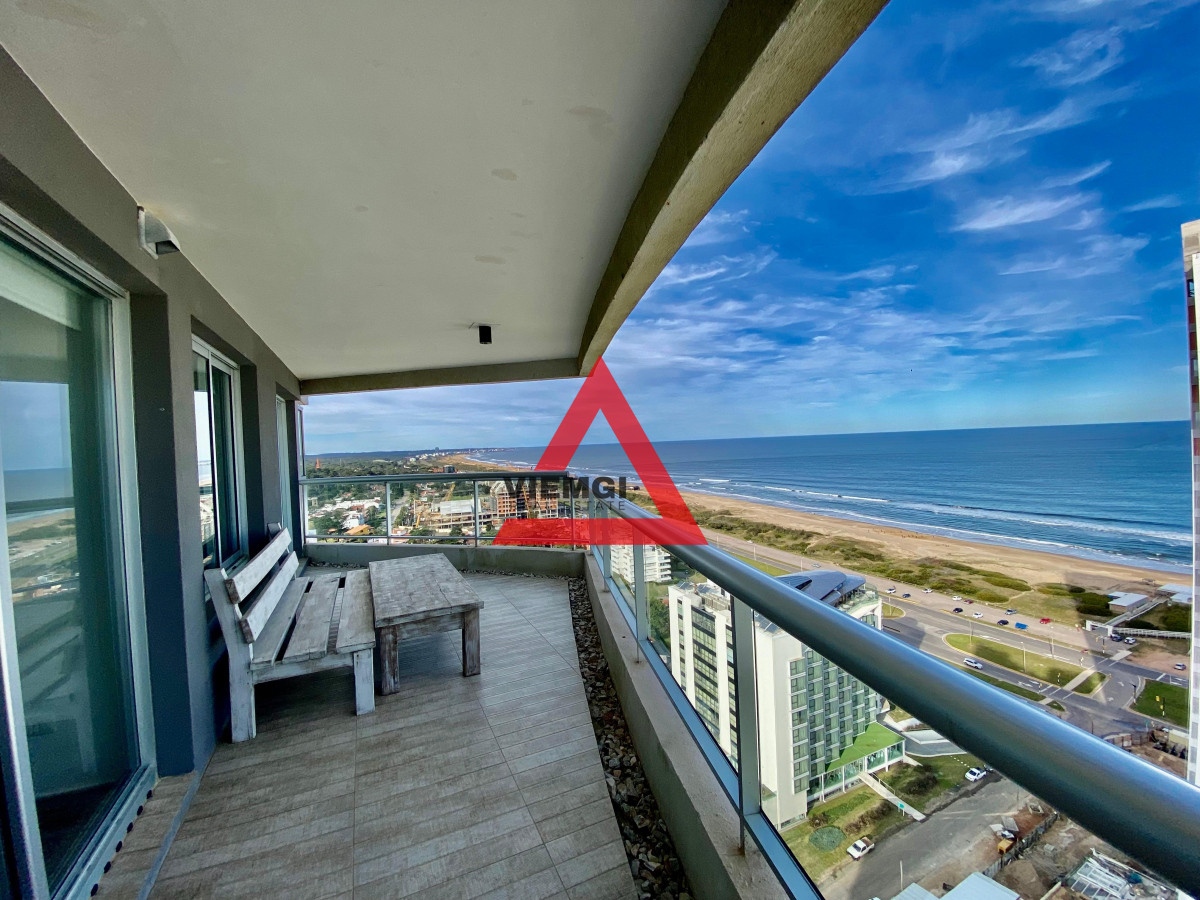 Apartamento ID.38 - Apartamento en Look Brava Punta del Este – 3 Dormitorios con Amenities Premium a 100 mts del Mar