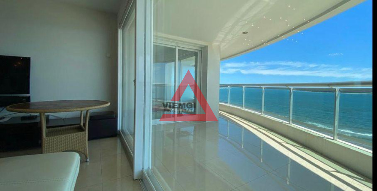 Apartamento ID.98 - Apartamento de 3 Dormitorios en Torre Aquarela con Vista al Mar - Playa Mansa