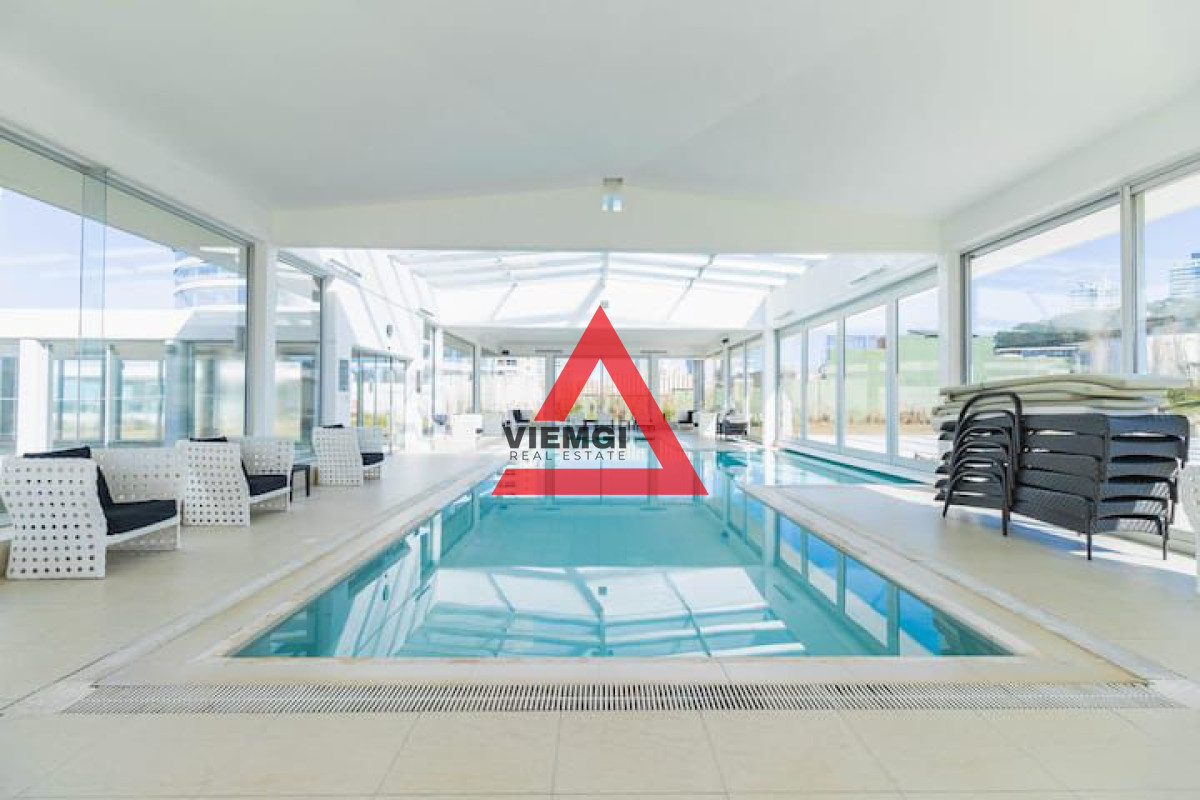Apartamento ID.46 - Departamento Frente al Mar en Playa Brava – 3 Dormitorios y Servicio en Tiburón III