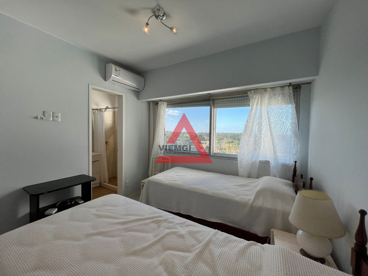 Apartamento ID.267 - Apartamento en Venta Piso Alto de 2 dormitorios en Roosevelt 