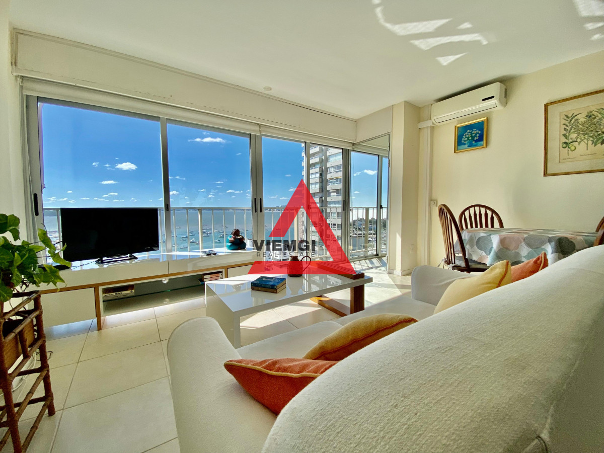 Apartamento ID.35 - Apartamento de 2 Dormitorios en Centro de Punta del Este