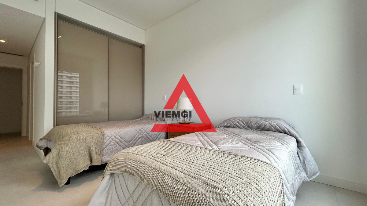 Apartamento ID.53 - Departamento en Playa Brava con Vista al Mar – 3 Dormitorios en Le Parc IV