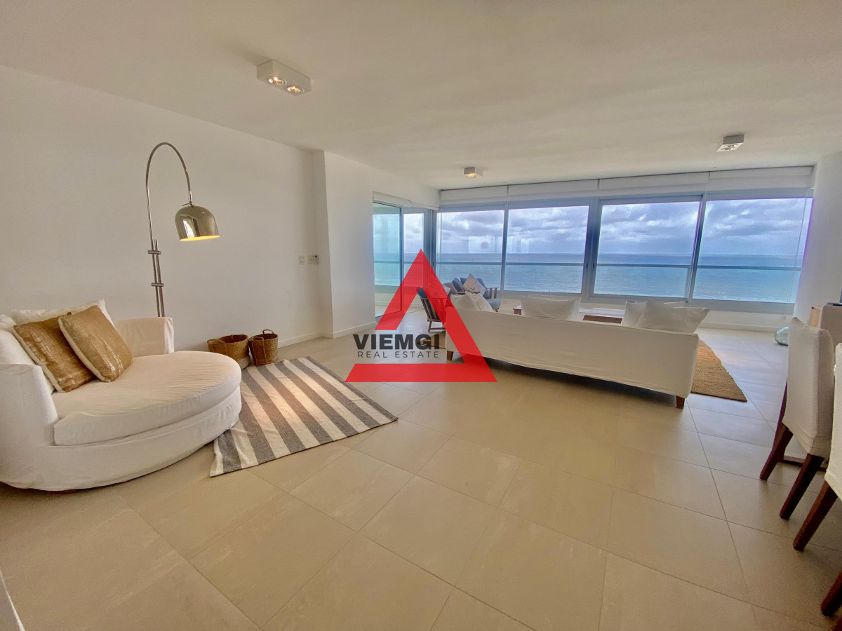 Apartamento ID.36 - APARTAMENTO 3 dormitorios y servicio 