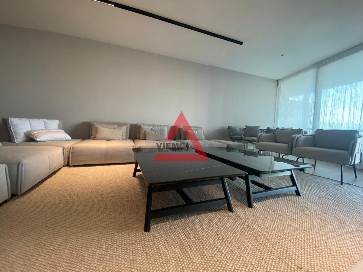 Apartamento ID.37 - Apartamento de Lujo en Venta en Trump Tower Playa Brava - Punta del Este – 3 Dormitorios, 4 Baños, Vista al Mar y Amenities