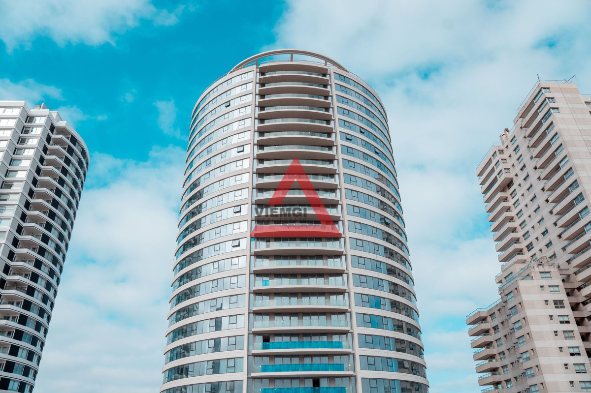 Apartamento ID.37 - Apartamento de Lujo en Venta en Trump Tower Playa Brava - Punta del Este – 3 Dormitorios, 4 Baños, Vista al Mar y Amenities