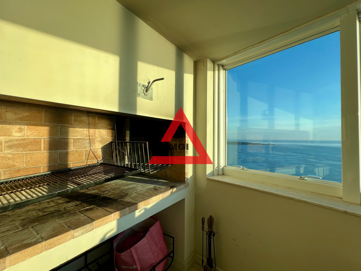 Apartamento ID.52 -   Phenthouse  en venta 4 dormitorios en Torre Aquarela – Playa Mansa, Punta del Este 