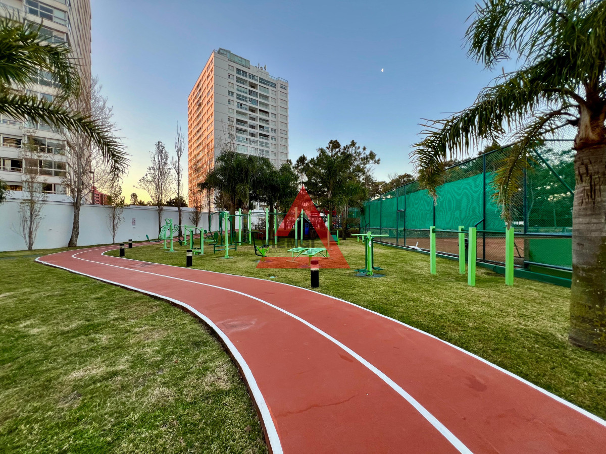 Apartamento ID.60 - Dúplex de lujo 4 dormitorios con vista al mar en Torre Aquarela, Playa Mansa – Punta del Este