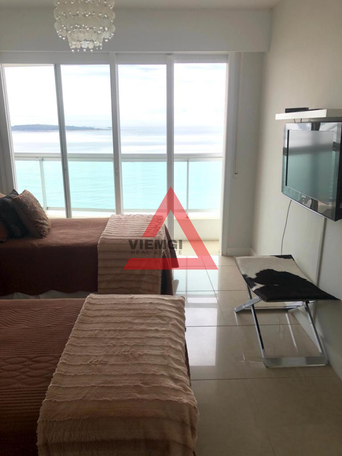 Apartamento ID.98 - Apartamento de 3 Dormitorios en Torre Aquarela con Vista al Mar - Playa Mansa