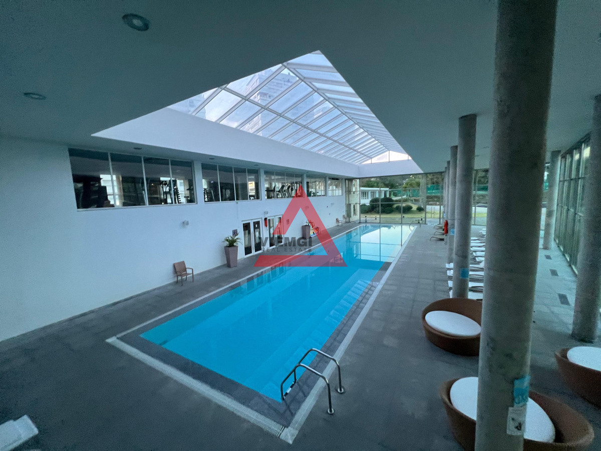 Apartamento ID.98 - Apartamento de 3 Dormitorios en Torre Aquarela con Vista al Mar - Playa Mansa