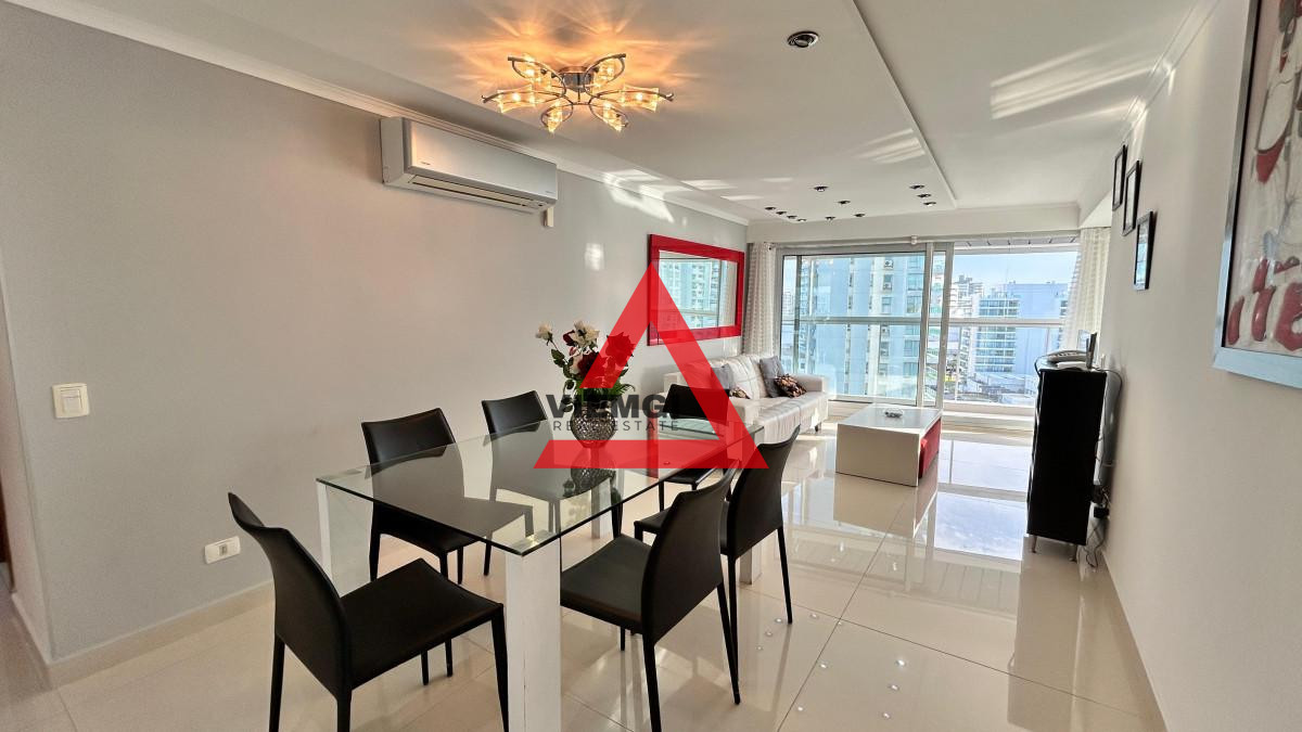 Apartamento ID.54 - Apartamento de 3 Dormitorios, Playa Mansa - Edificio Miami Boulevard I