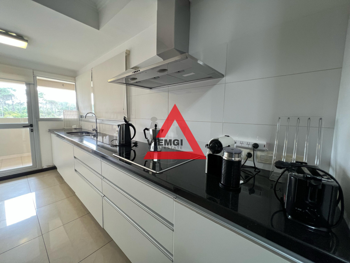 Apartamento ID.29 - Apartamento 3 dormitorios y servicio frente al mar – Playa Brava-Torre Lobos, Punta del Este