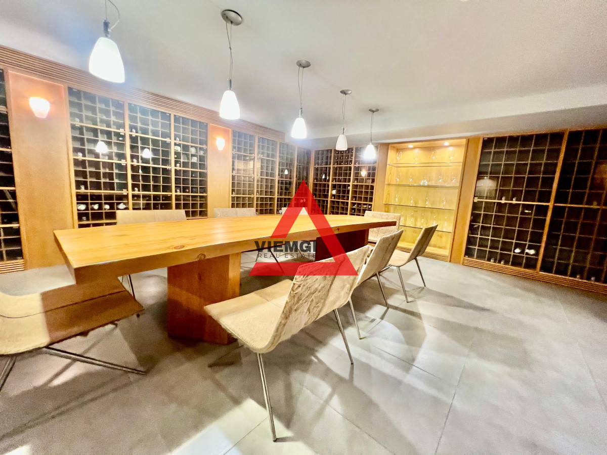 Apartamento ID.52 -   Phenthouse  en venta 4 dormitorios en Torre Aquarela – Playa Mansa, Punta del Este 