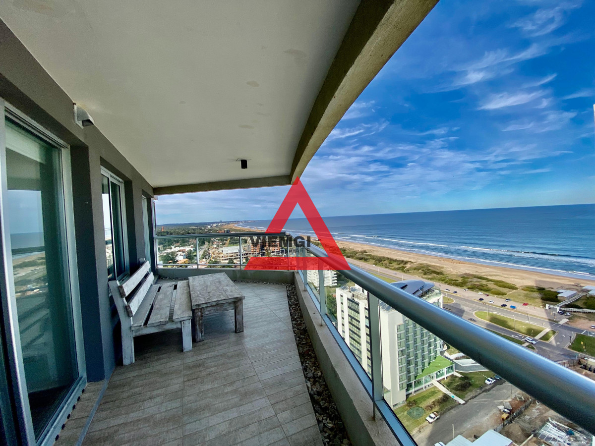Apartamento ID.38 - Apartamento en Look Brava Punta del Este – 3 Dormitorios con Amenities Premium a 100 mts del Mar